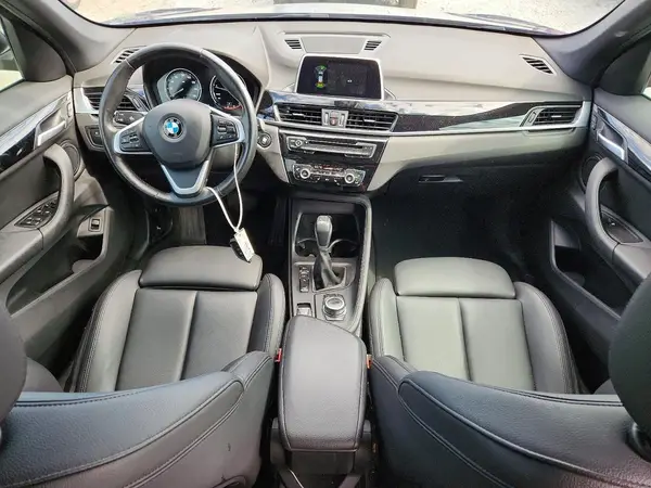 WBXHT3C50K3H34003 2019 BMW X1 - Image 8