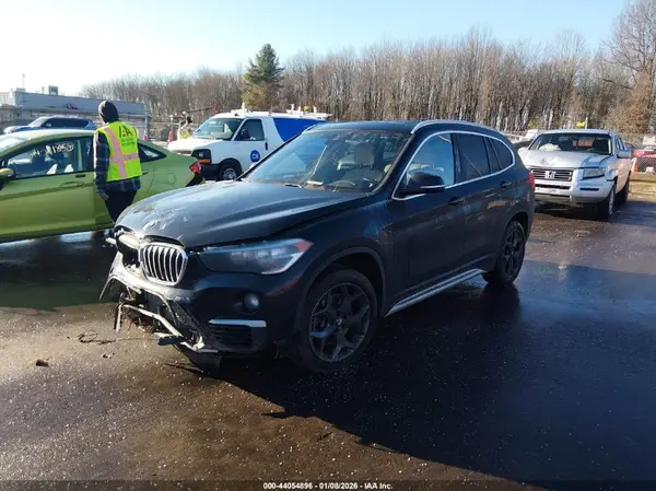 WBXHT3C50K3H36236 2019 BMW X1 - Image 2