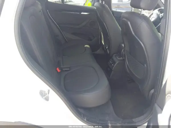 WBXHT3C50K5L37117 2019 BMW X1 - Image 8