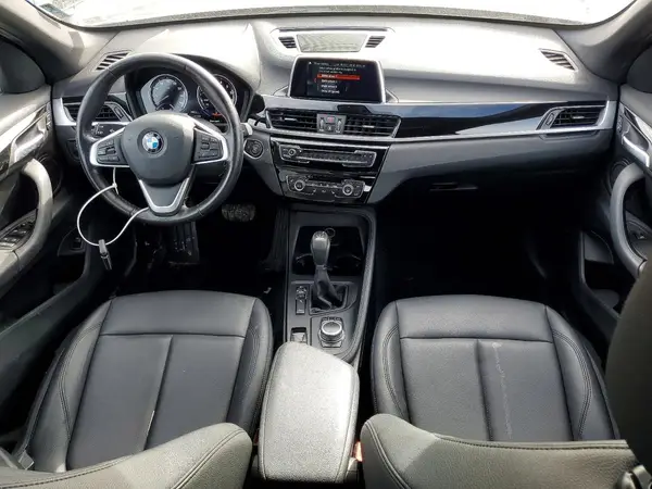 WBXHT3C50K5L89332 2019 BMW X1 - Image 8