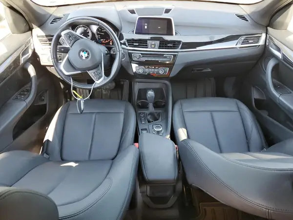 WBXHT3C50K5L89587 2019 BMW X1 - Image 8
