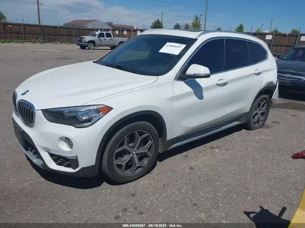 WBXHT3C51K5L35912 2019 BMW X1 - Image 2