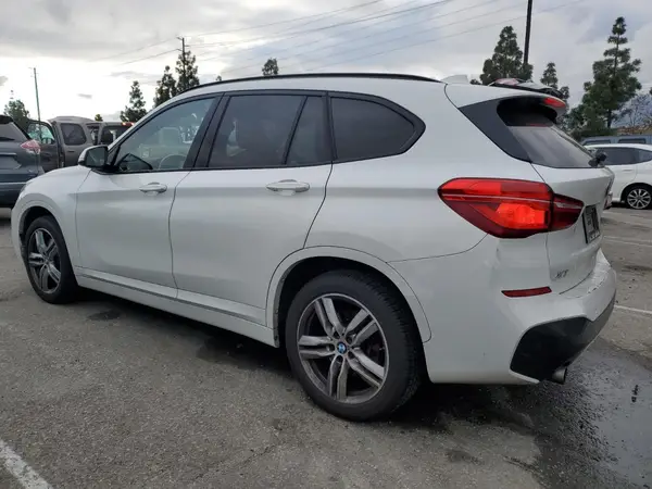 WBXHT3C51K5L38096 2019 BMW X1 - Image 2