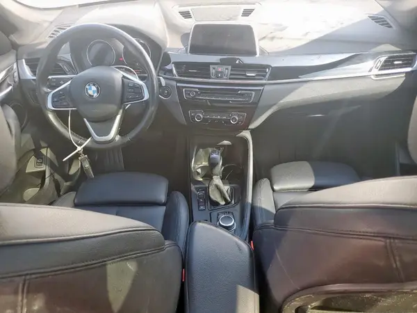 WBXHT3C51K5L38194 2019 BMW X1 - Image 8