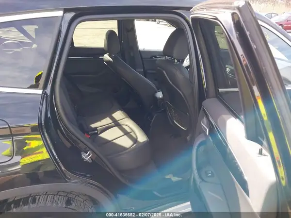 WBXHT3C51K5L89758 2019 BMW X1 - Image 7