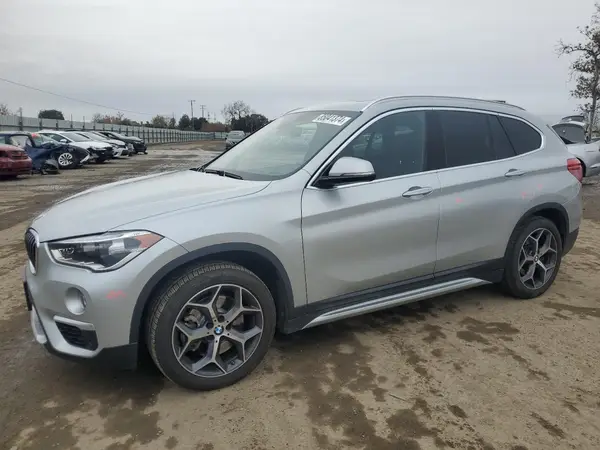 WBXHT3C52K3H33936 2019 BMW X1 - Image 1