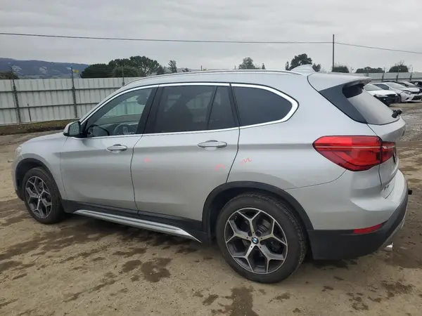 WBXHT3C52K3H33936 2019 BMW X1 - Image 2