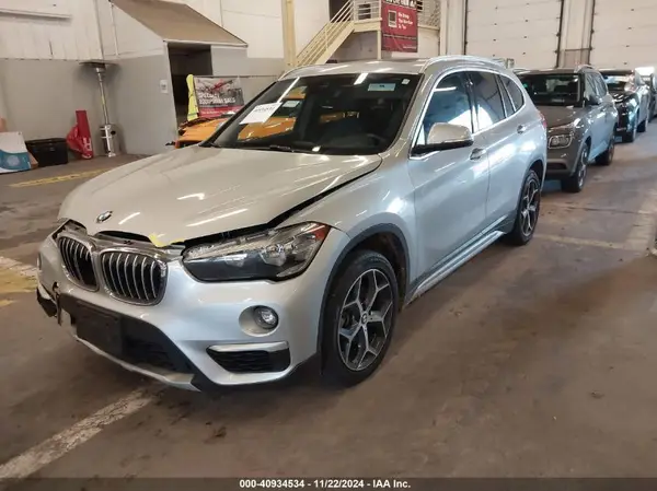 WBXHT3C52K5L36857 2019 BMW X1 - Image 2