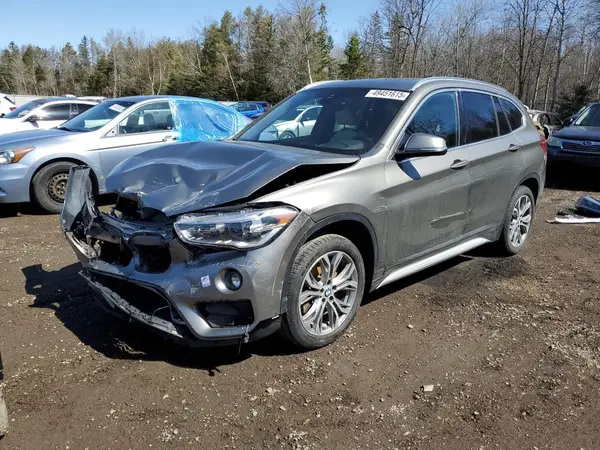 WBXHT3C52K5L39046 2019 BMW X1 - Image 1