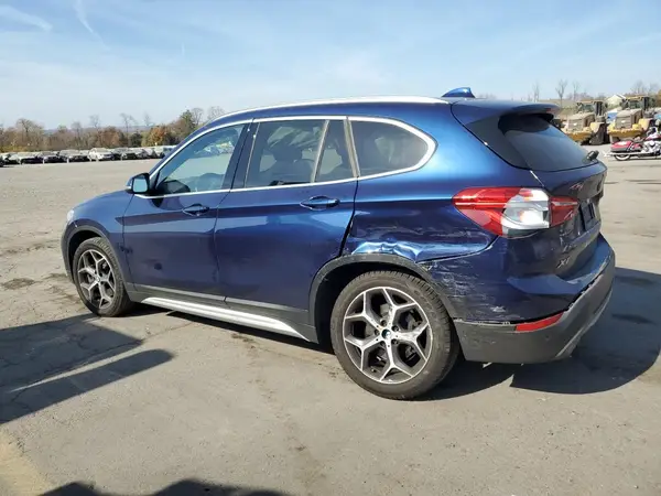 WBXHT3C52K5L90949 2019 BMW X1 - Image 2