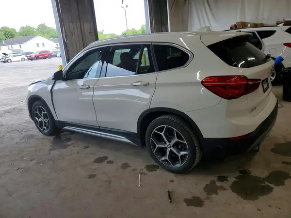 WBXHT3C52K5N00365 2019 BMW X1 - Image 2
