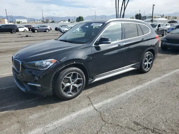 WBXHT3C52K5N23533 2019 BMW X1 - Image 1