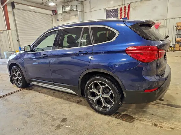 WBXHT3C53K3H34299 2019 BMW X1 - Image 2