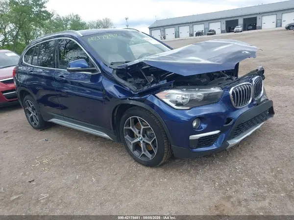 WBXHT3C53K3H35405 2019 BMW X1 - Image 1