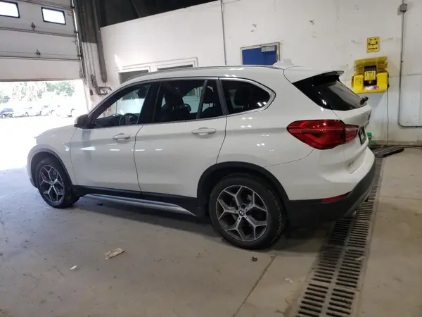 WBXHT3C53K3H36991 2019 BMW X1 - Image 2