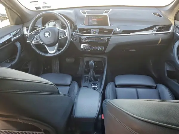 WBXHT3C53K5L38455 2019 BMW X1 - Image 8