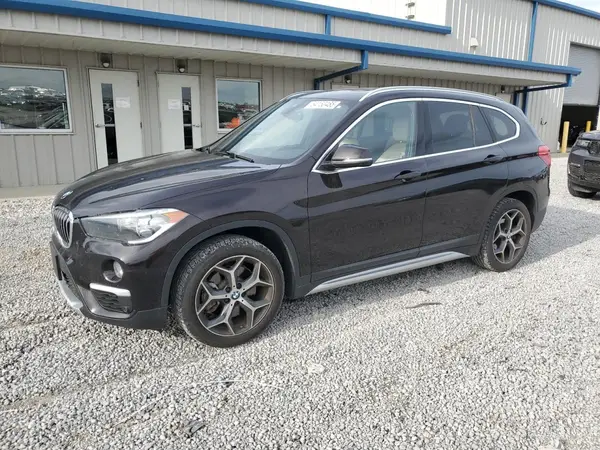 WBXHT3C53K5N27090 2019 BMW X1 - Image 1