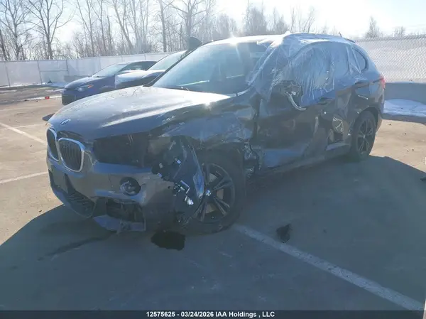 WBXHT3C54K3H34862 2019 BMW X1 - Image 2