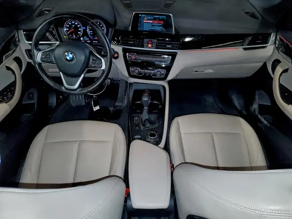 WBXHT3C54K3H35378 2019 BMW X1 - Image 8