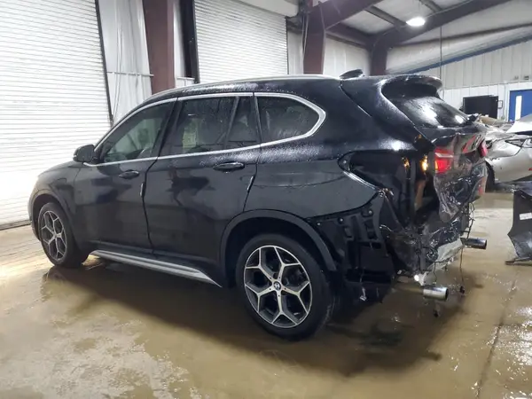 WBXHT3C54K5L36830 2019 BMW X1 - Image 2