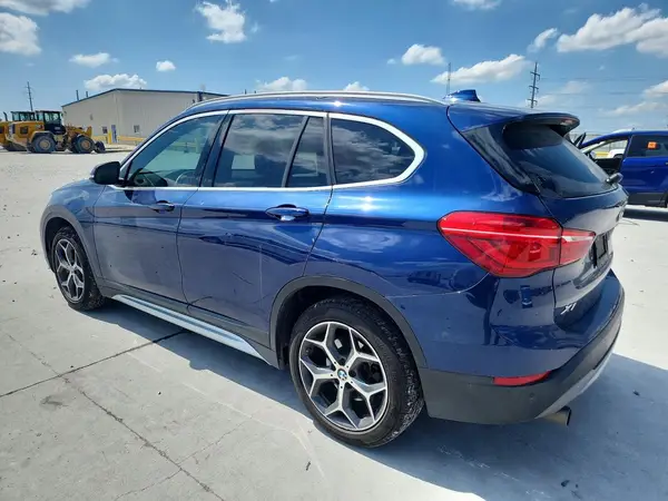 WBXHT3C54K5L37167 2019 BMW X1 - Image 2