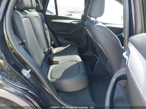 WBXHT3C54K5L37654 2019 BMW X1 - Image 8