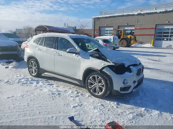 WBXHT3C54K5L89673 2019 BMW X1 - Image 1