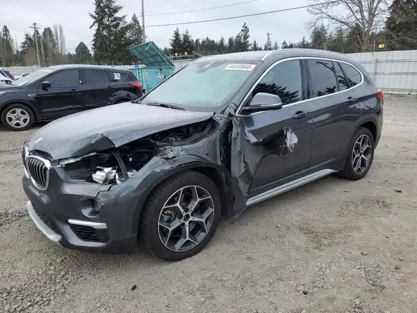 WBXHT3C54K5N18401 2019 BMW X1 - Image 1