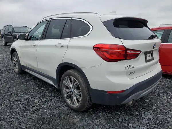 WBXHT3C55K5L90511 2019 BMW X1 - Image 2