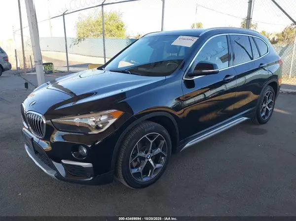 WBXHT3C55K5N15006 2019 BMW X1 - Image 2