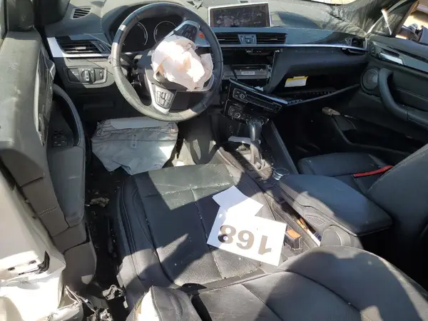 WBXHT3C56K3H34183 2019 BMW X1 - Image 8
