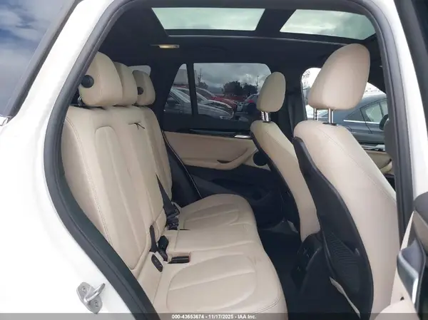 WBXHT3C56K3H34460 2019 BMW X1 - Image 8