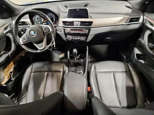 WBXHT3C56K5L35310 2019 BMW X1 - Image 8