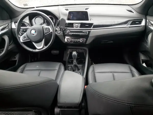 WBXHT3C56K5L36828 2019 BMW X1 - Image 8