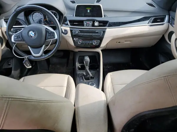WBXHT3C56K5L36909 2019 BMW X1 - Image 8
