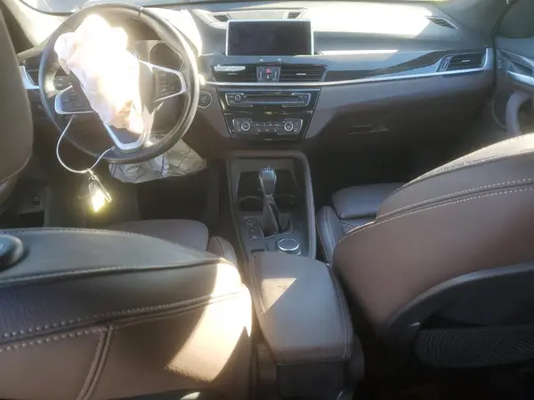 WBXHT3C56K5L97855 2019 BMW X1 - Image 8