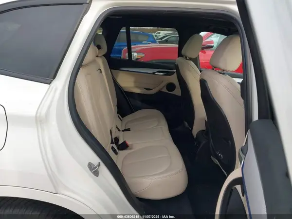 WBXHT3C57K3H35178 2019 BMW X1 - Image 8