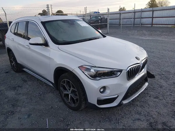 WBXHT3C57K3H36105 2019 BMW X1 - Image 1