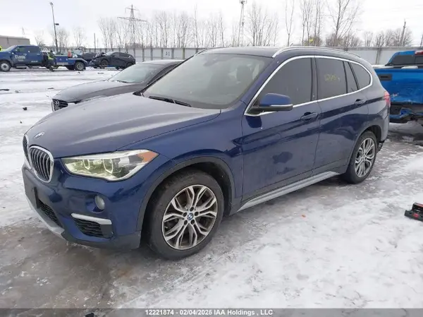 WBXHT3C57K3H36461 2019 BMW X1 - Image 2