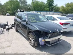 WBXHT3C57K5L35364 2019 BMW X1