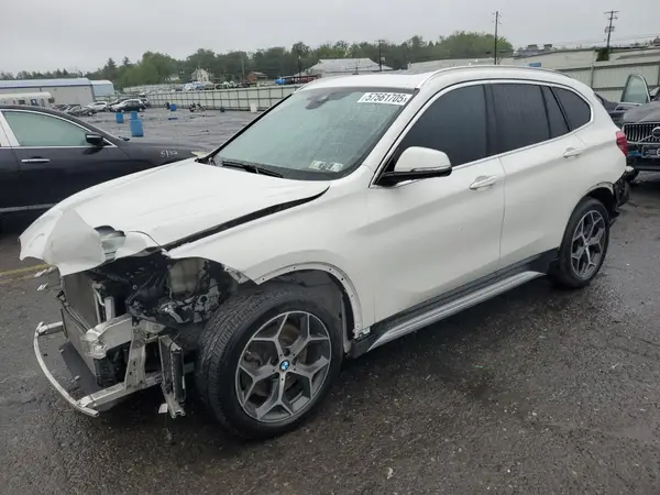WBXHT3C57K5L90624 2019 BMW X1 - Image 1