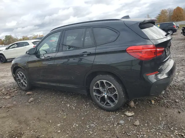 WBXHT3C57K5N57743 2019 BMW X1 - Image 2