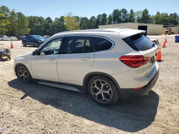 WBXHT3C58K3H35111 2019 BMW X1 - Image 2