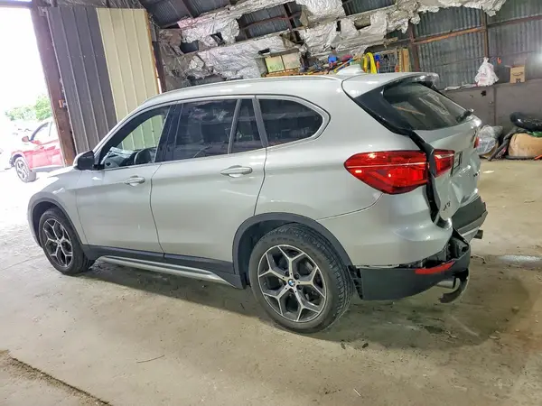 WBXHT3C58K5L38841 2019 BMW X1 - Image 2