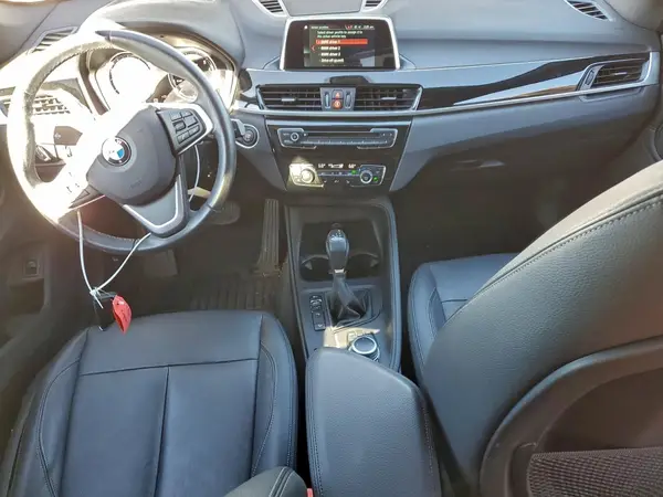 WBXHT3C59K5L37858 2019 BMW X1 - Image 8