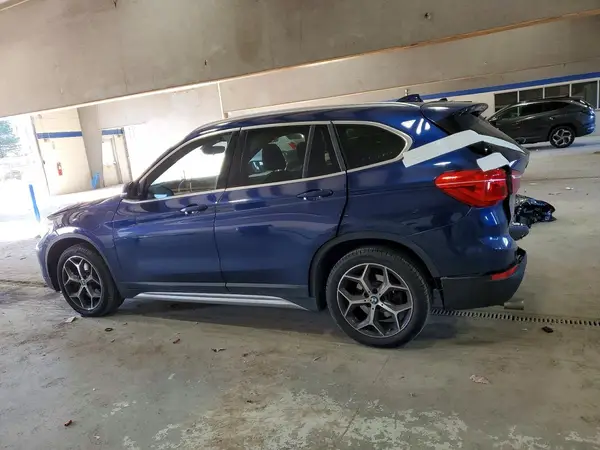 WBXHT3C59K5L37990 2019 BMW X1 - Image 2