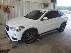 WBXHT3C59K5L90365 2019 BMW X1