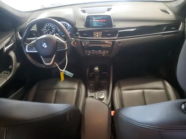 WBXHT3C59K5L90365 2019 BMW X1 - Image 8