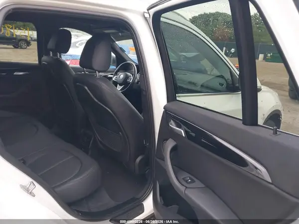 WBXHT3C59K5N47747 2019 BMW X1 - Image 8