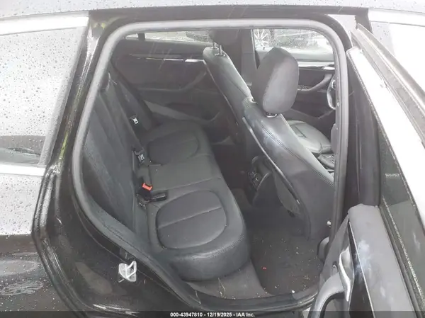 WBXHT3C5XK3H35658 2019 BMW X1 - Image 8